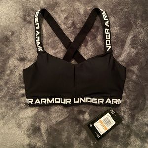 NWT Black Under Armour sports bra